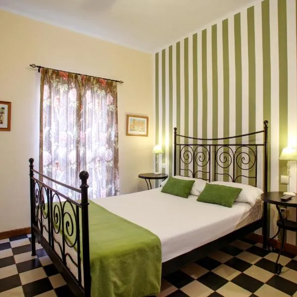 Málaga Lodge Guesthouse, hotel v Malaze