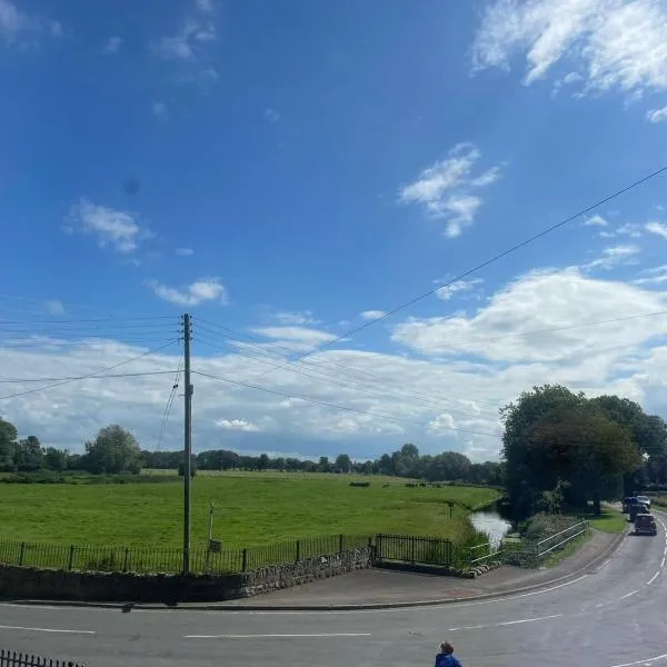 Spacious Holiday Home Somerset, hotel in Highbridge