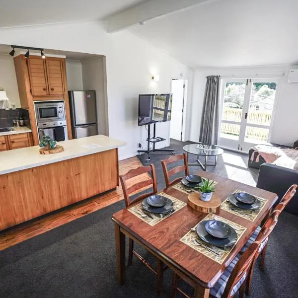 The Hidden Gem - tranquility close to town, hotel in Wellington