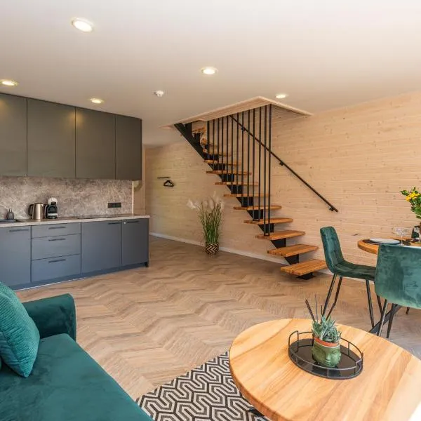 Sodyba pas Brolius - Mažasis Namelis - Entire Barn House 85m2, hotel a Priekulė