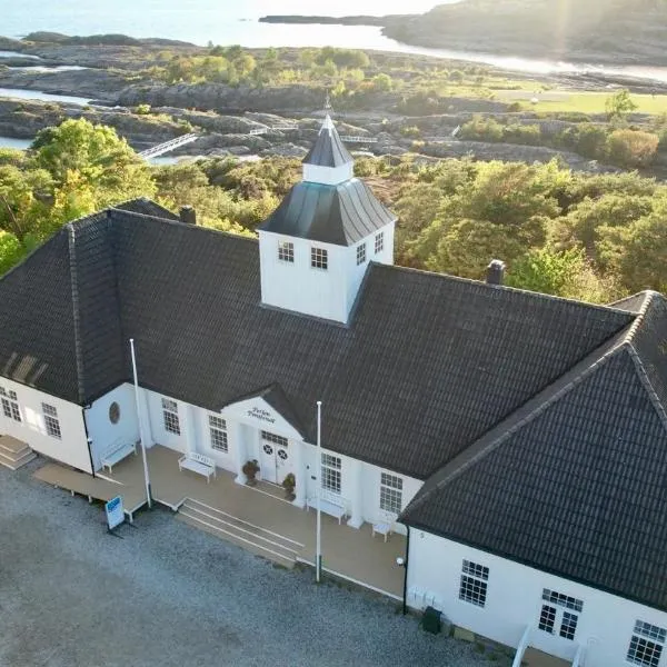 Langesund Bad, hotel in Jomfruland