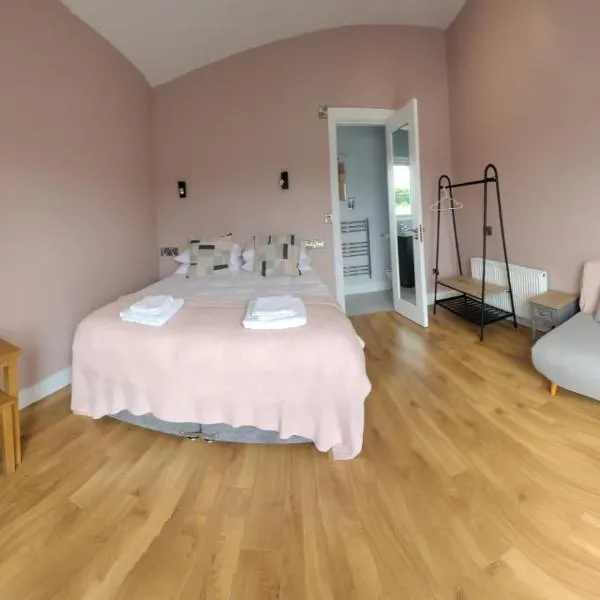 Stoneyford Luxurious Cabins, Hotel in Stonyford