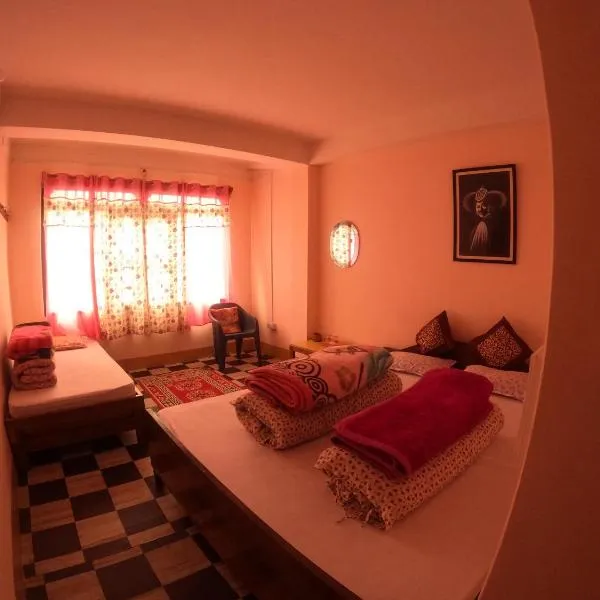 Zivaan's Rai Paul Residency Kolakham, hotel di Lava