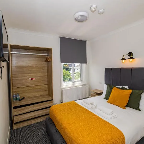 Woodford Hotel, hotel in London