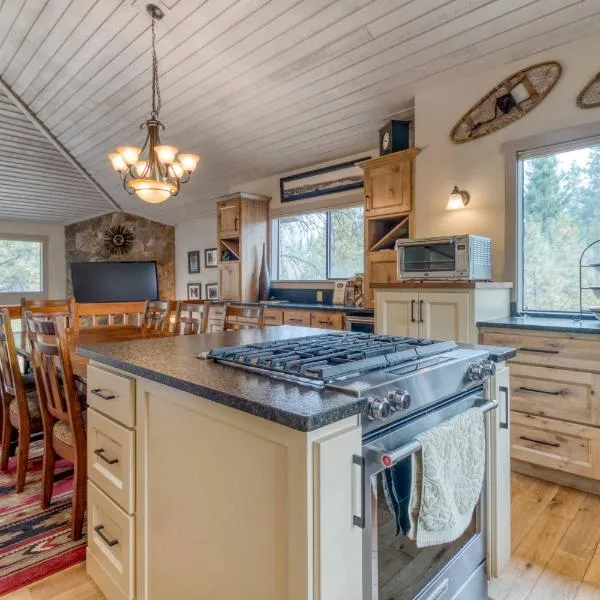 Great Kitchen, AC, SHARC Access, Hot Tub, Bring Pet!, hotel v destinaci Sunriver
