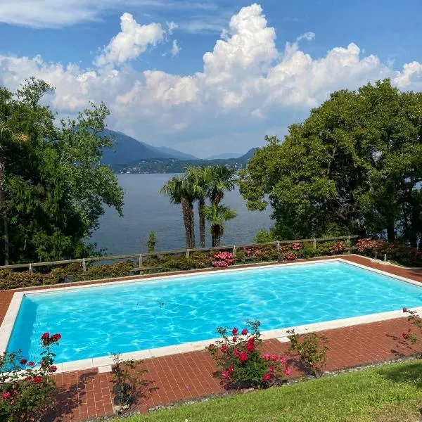 La Suite dell'Artista SWIMMING POOL AND AIR CONDITIONING, hotel in Stresa