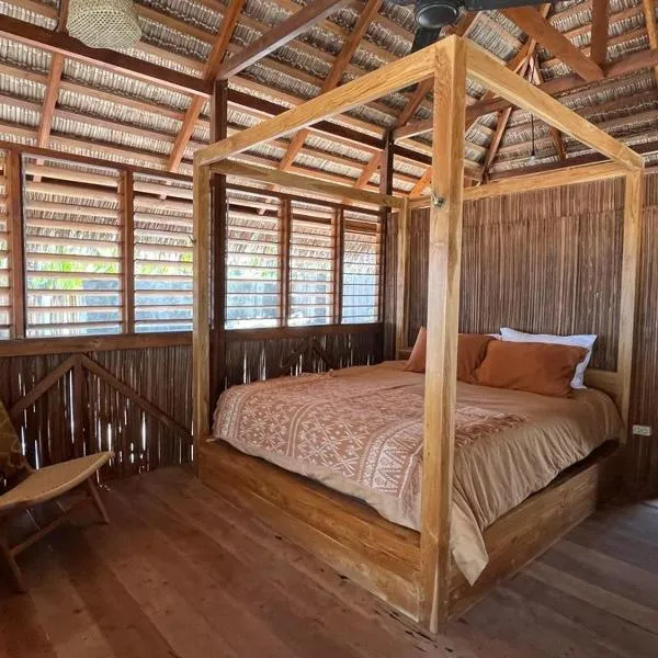 VILLA LANGIT TEDUH ROTE, hotel in Nembrala