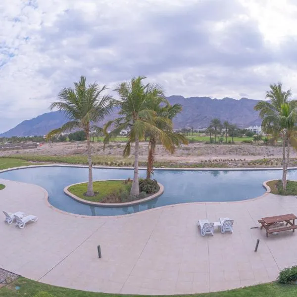 Le Sifah - Golf Lake Apartments, hotel v destinaci As Sifah