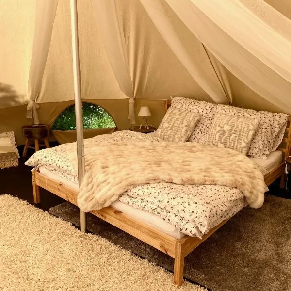Hvězdný glamping, hotel v destinaci Manětín