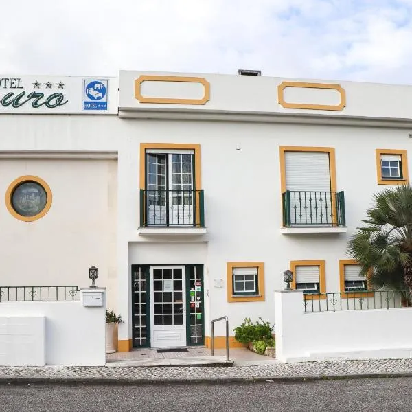 Hotel Louro, hotel v destinaci Óbidos