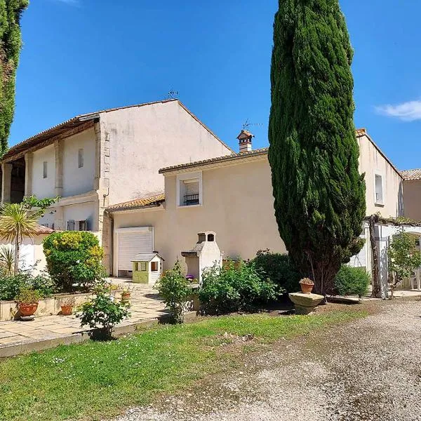 Villa Mariella, hotel v destinaci Arles