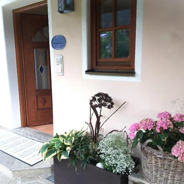 Apartment Andrea - Chiemgau Karte – hotel w mieście Inzell