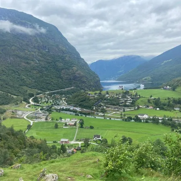 Brekke Apartments: Flåm'da bir otel