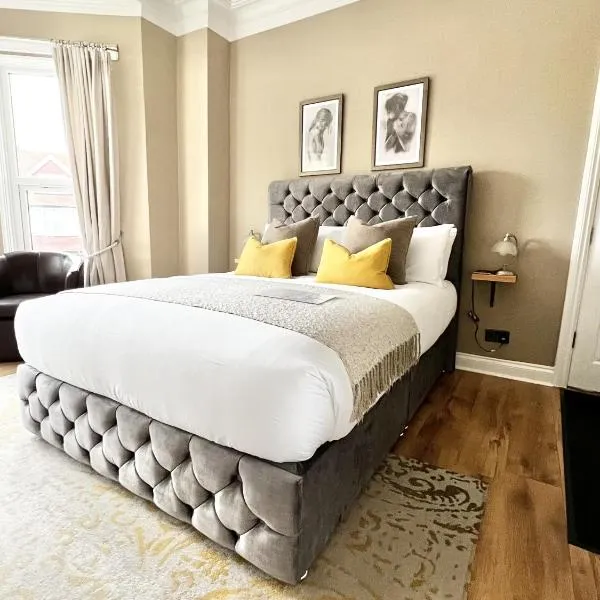Devon House Guest House, hotel v destinaci Paignton