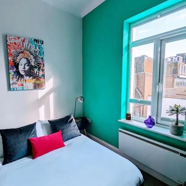 Central Brighton Studio by the Beach, hotel in Brighton & Hove