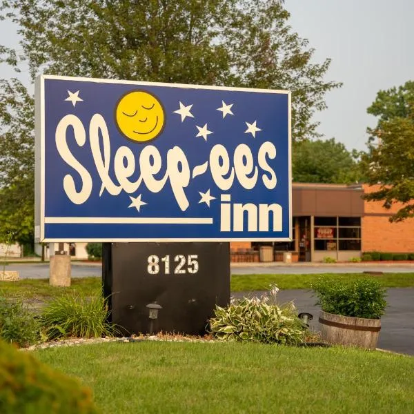 Saint Charles에 위치한 호텔 Sleep-ees Inn