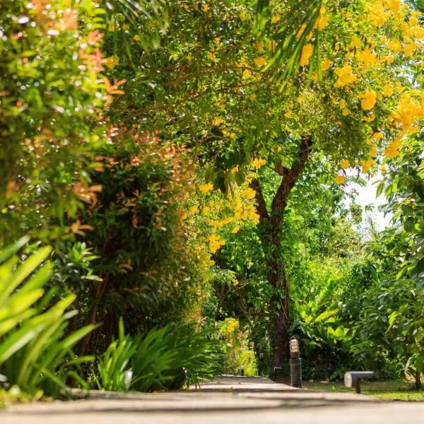 Bang Po Garden โรงแรมในบ้านบางปอ