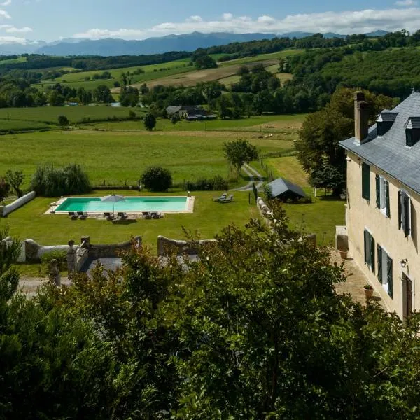 Le Relais du Faget, hotel in Lasseube