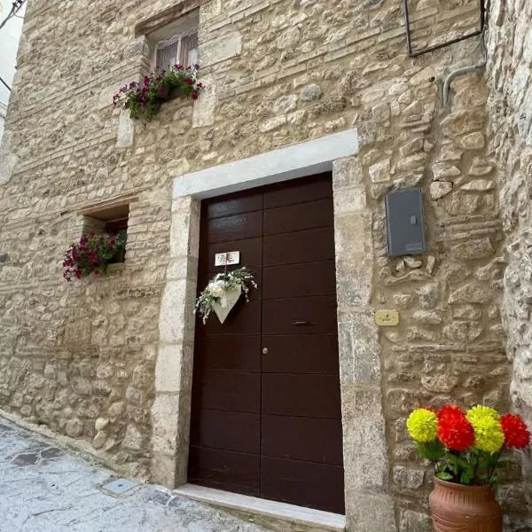 Casa Vacanze MarGiu, hotel in Castel di Ieri