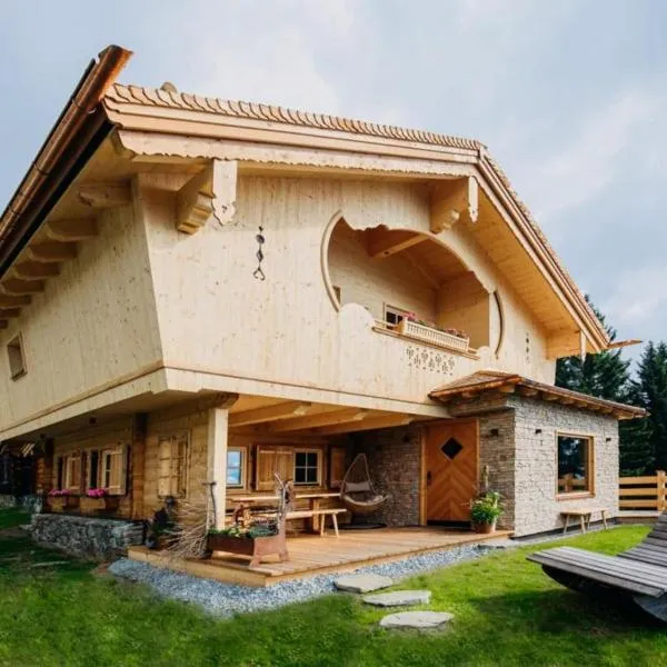 Chalet Salzach near Ski Lift & Spa, hotel in Neukirchen am Großvenediger