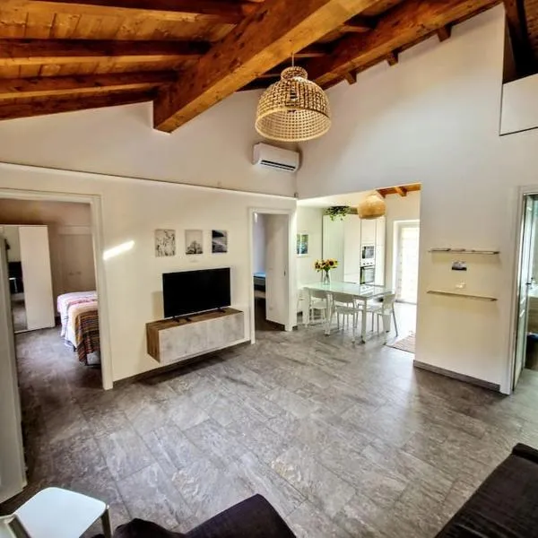 LA GRAZIOSA Fully Air Conditioned Flat, hotel u Đenovi