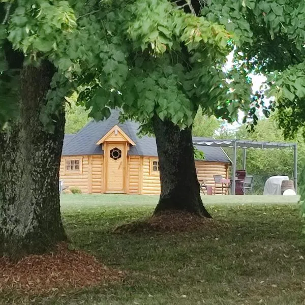 Le kota des 3 tilleuls, hotel in Beaujeu-Saint-Vallier-et-Pierrejux