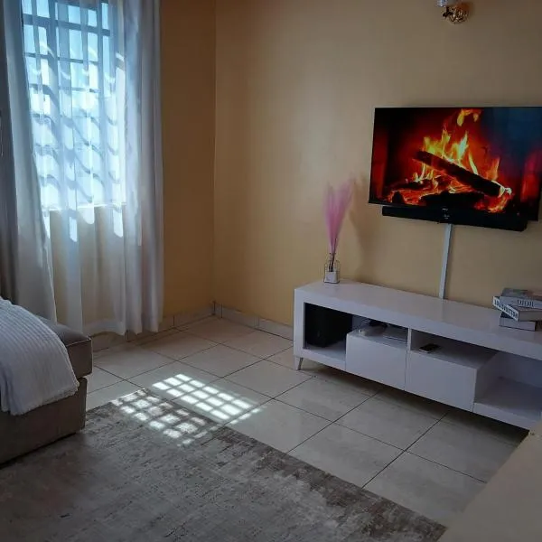 Hood homes 1 bedroom, roysambu, hotel v destinaci Nairobi