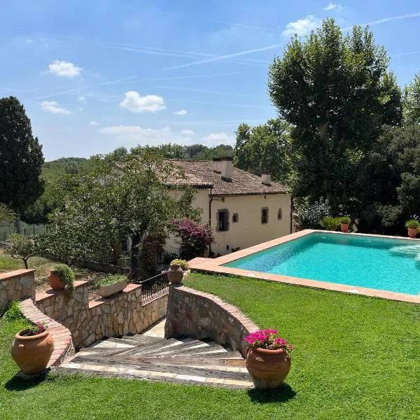 Masia Can Viver - Olive oil tourism B&B, hotel en Bigues i Riells