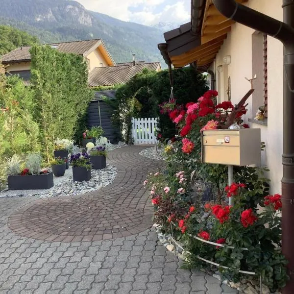 Ferienwohnung Lenggenhager Plantzette, hotel v destinaci Sierre