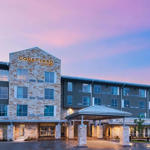 Courtyard by Marriott Austin Dripping Springs, hotell i Henly