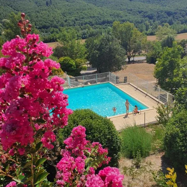 Le seringat 46, hotel in Saint-Martin-de-Brômes