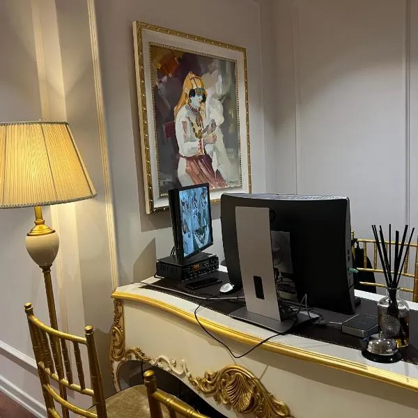 SOL INVICTUS Boutique Hotel Durres Albania, hotel v destinaci Durrës