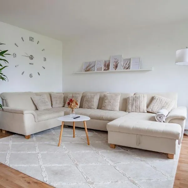 Exclusive 2-Room-City-Apartment - Contactless Check-in, hotel en Hannover