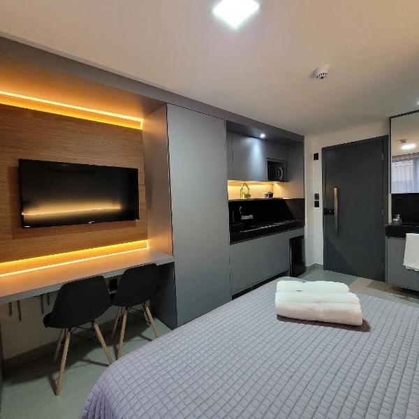 Excelente Flat no Bessa a 50m da praia