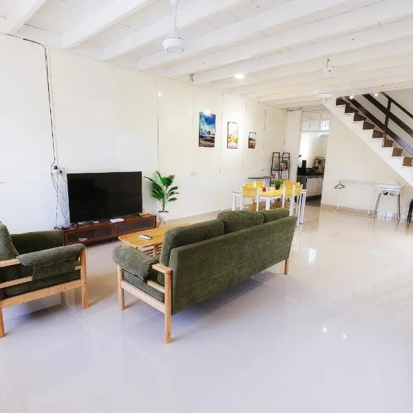 monstera homestay (Lenggong), hotel v destinaci Kampong Ulu Jepai