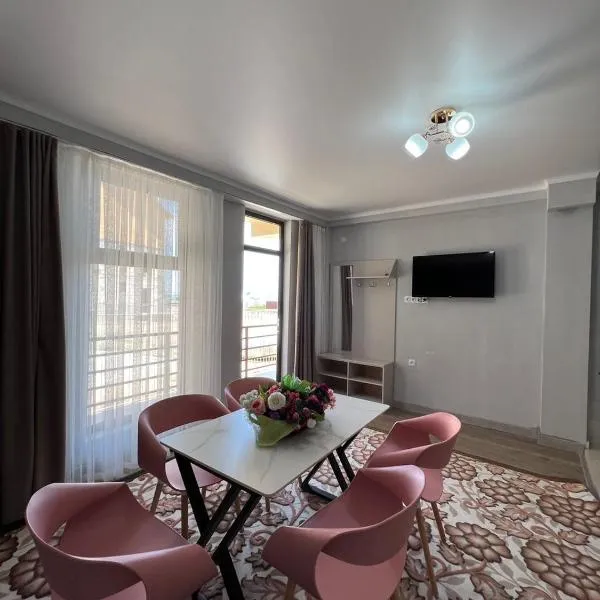 Гостевой дом Razamlux, hotel v destinaci Bosteri