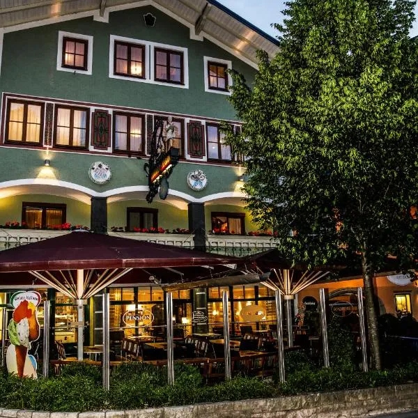 Pension Café Maier, hotel v destinácii Golling an der Salzach