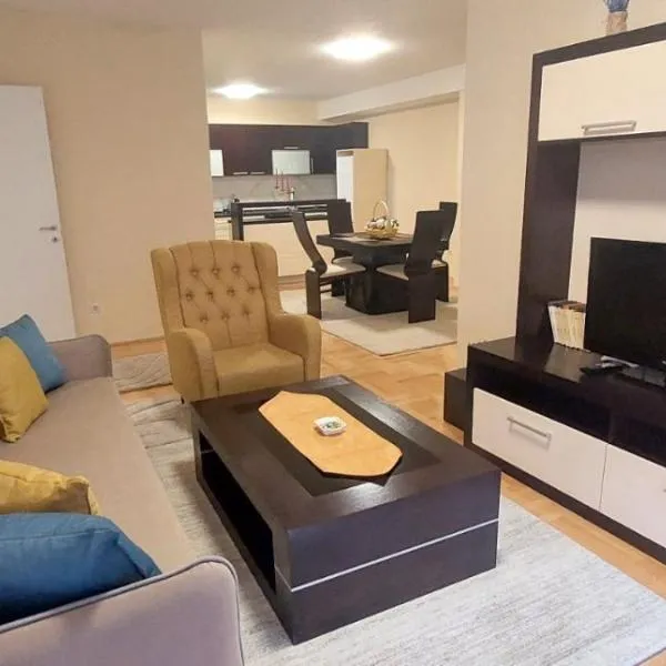 Sandras Apartment, khách sạn ở Strumica
