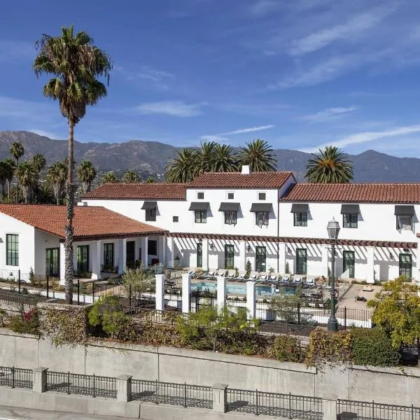 Moxy Santa Barbara、Montecitoのホテル