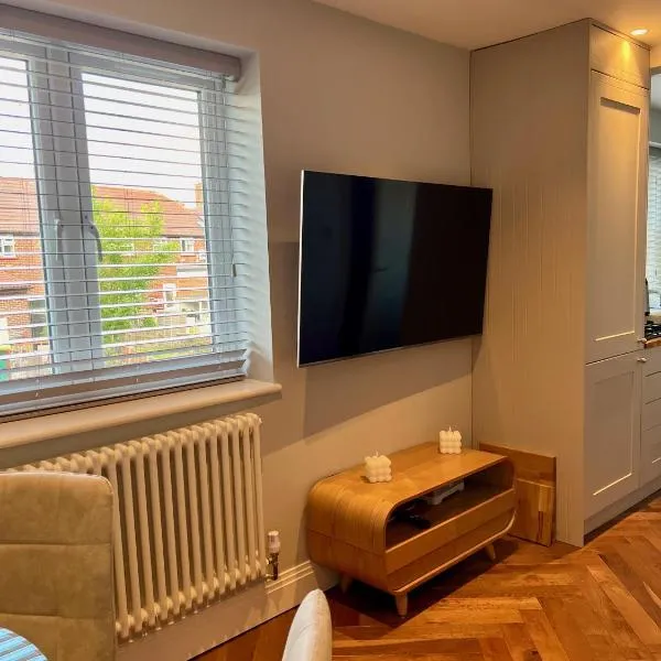 A luxury 2 bedroom apartment – hotel w mieście Barnet