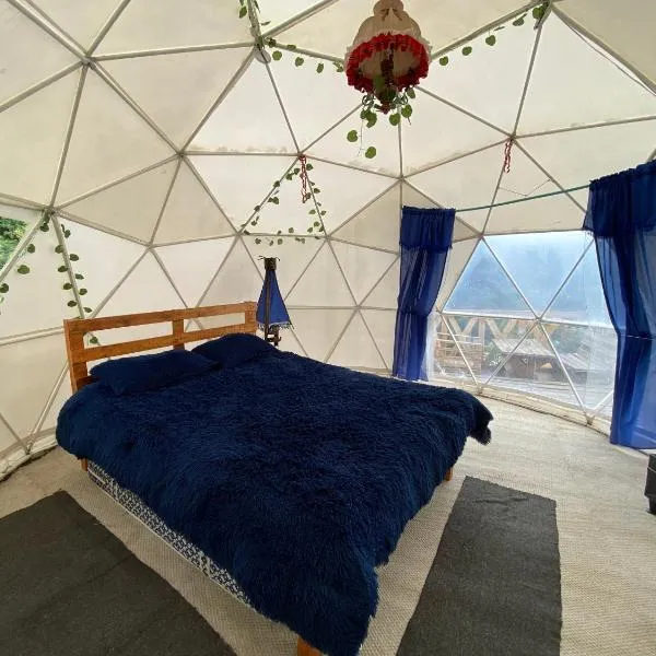 DOMO Roca Glamping Suesca, hotel v destinaci Suesca