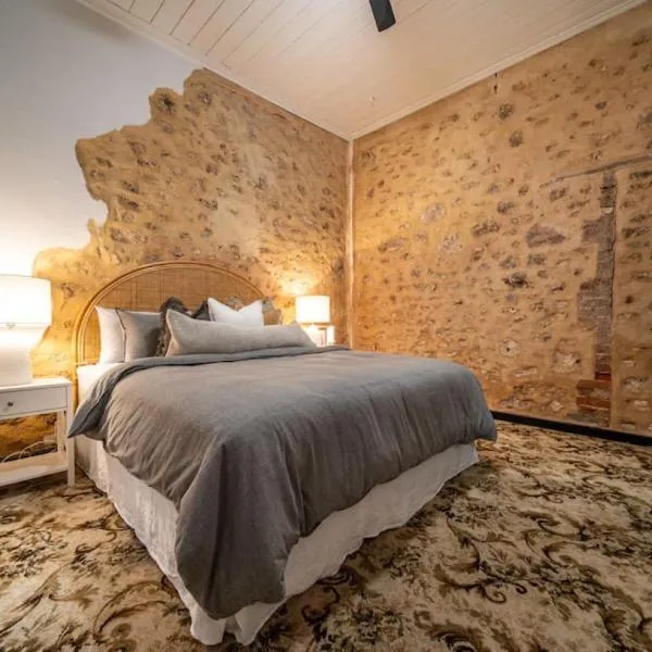 Blacksmith Cottage Aldinga, hotel v destinaci Aldinga