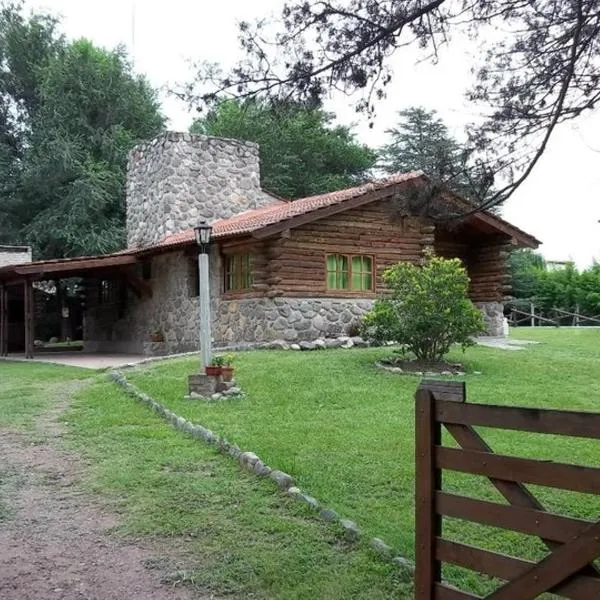 Cabañas Mc Charlie, hotel v destinaci Santa Rosa de Calamuchita
