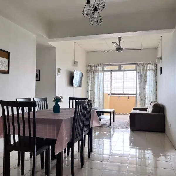 Homestay Vista3A at Vista Seri Putra, hotel in Kajang