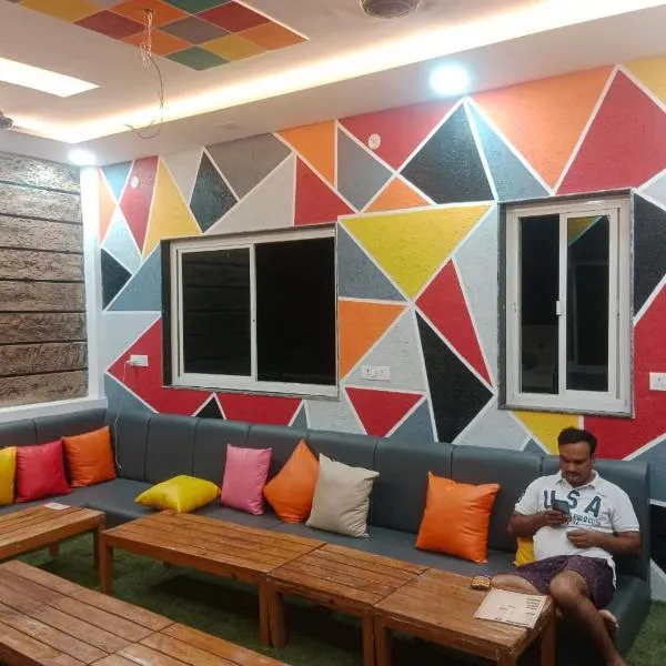Bedweiser Backpackers Hostel, hotel v destinaci Agra