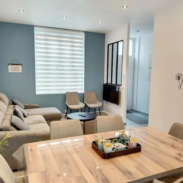 Maison proche centre ville clim jardin wifi 8 personnes, hôtel à Amiens