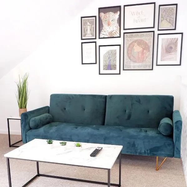 Comfortable and cozy 4-bedroom house near the hospital, hotel in Cambridge