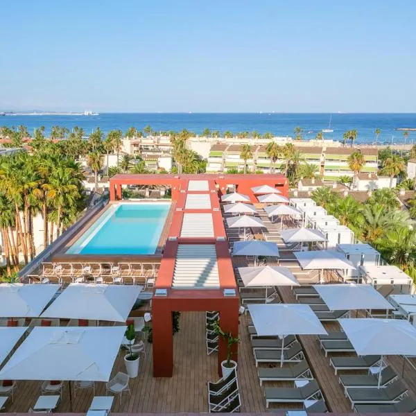 Estival Park Almaris, Hotel in La Pineda