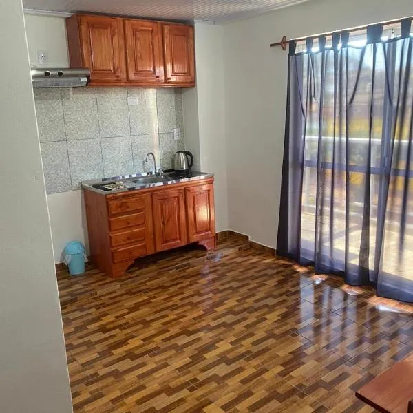 Ekm Deptos, hotel v destinaci Apóstoles