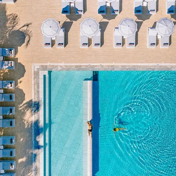 Ivi Mare - Designed for Adults by Louis Hotels, hotel v destinaci Paphos City